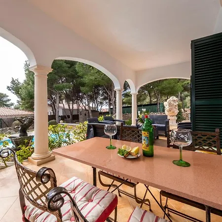 Villa Palazzo Florentia - De Lujo Italiano Para 10 Personas Sant Lluís