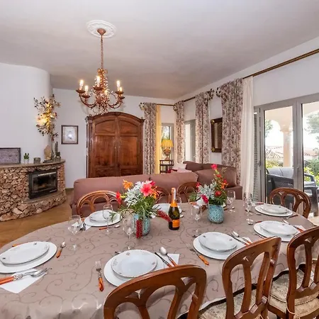 Villa Palazzo Florentia - De Lujo Italiano Para 10 Personas *
