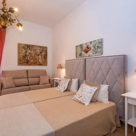 Palazzo Florentia - De Lujo Italiano Para 10 Personas Villa *